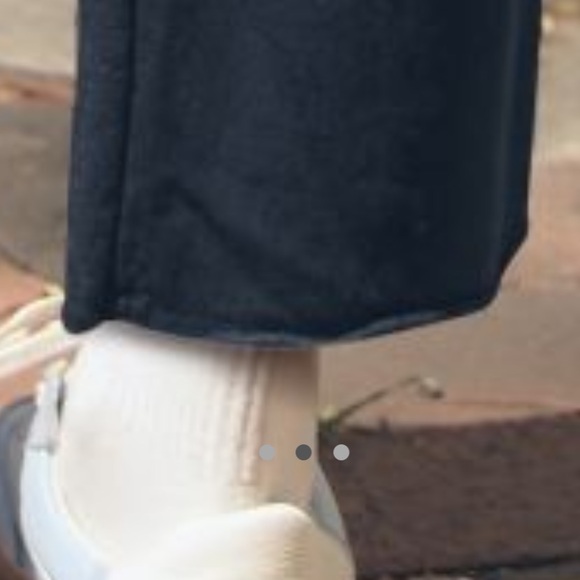 Anthropology Stateside Fleece Cropped Sweatpants - Picture 3 of 15